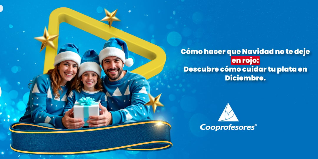 Familia celebrando la Navidad tranquila porque administró su dinero en diciembre de forma correcta